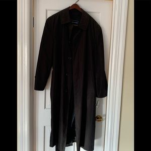 Men’s long raincoat- with removable lining